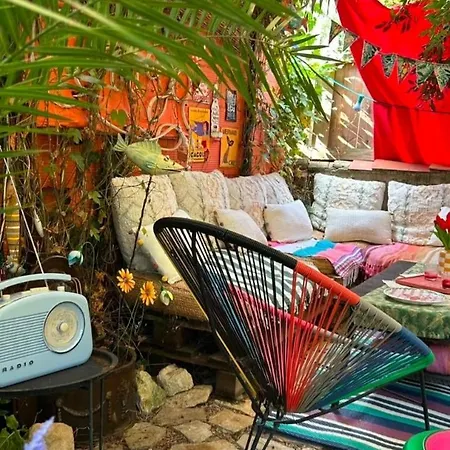 Casa Le Charme De L'ancien En ! לינה וארוחת בוקר 3*